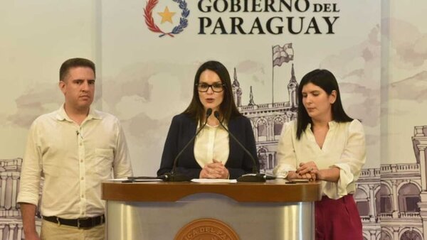 Santi crea figura de Vocería de Gobierno y designa en el cargo a la periodista Paula Carro