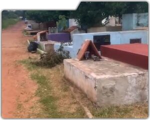 Veredas de panteones en cementerio de Ypané