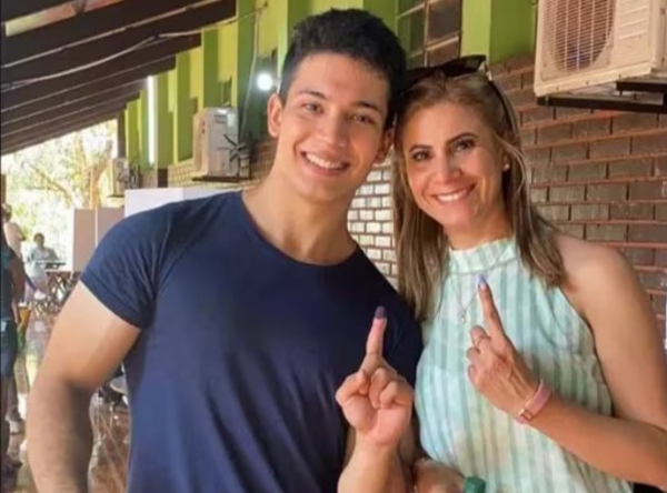 Nepobaby de Roya Torres "trabaja" como comisionado en Municipalidad de Presidente Franco - Megacadena - Diario Digital