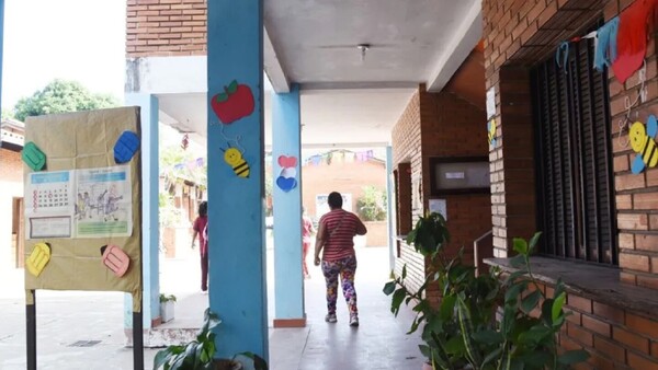 Escuela no tenía energía eléctrica desde el 2023, denuncia senador