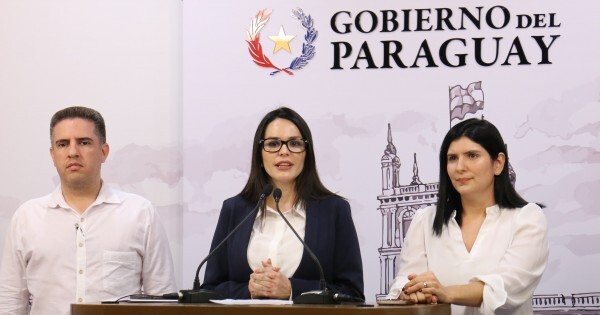 Peña emula a Milei y nombra a una vocera oficial por miedo al desgaste de su imagen