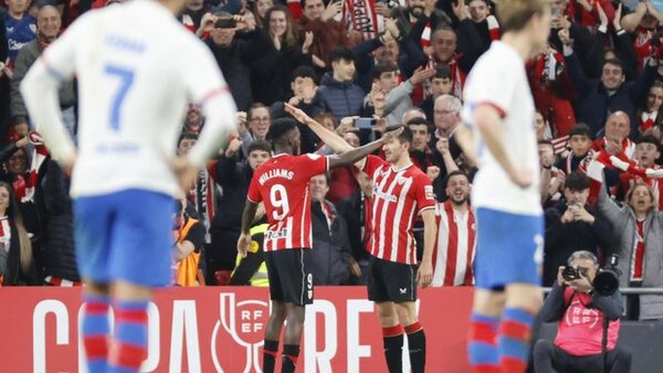 Iñaki Williams regresa a tiempo y vuelve a doblegar al Barcelona