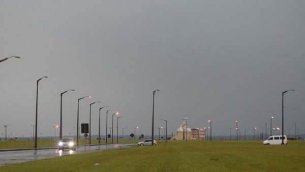 Anuncian chaparrones con ocasionales tormentas eléctricas en varios puntos del país