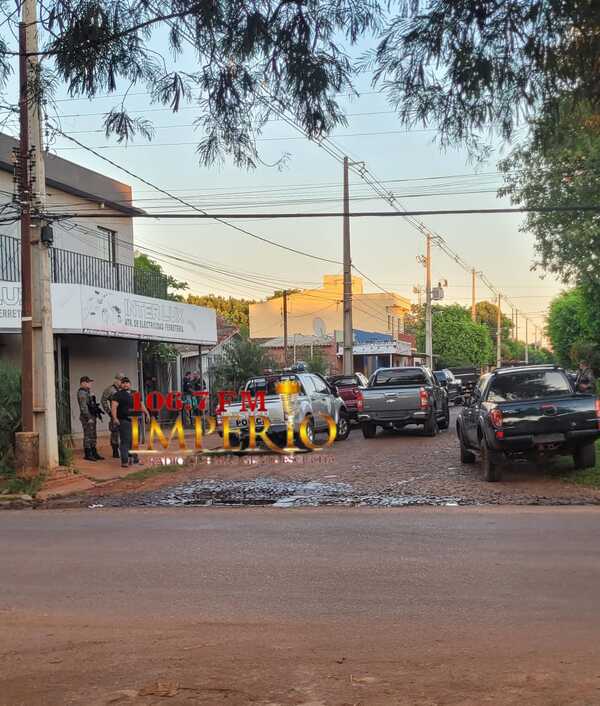 Allanamientos y detenidos en seguimiento al séxtuple homicidio - Radio Imperio 106.7 FM