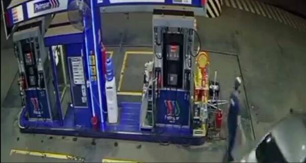 [VIDEO] Cargó tanque lleno de combustible, pidió cerveza a bulto y rajó sin pagar