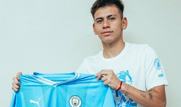 Versus / Manchester City anuncia fichaje de la gran promesa argentina, Claudio Echeverri