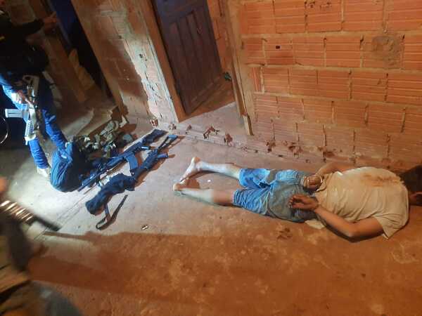Detienen a cinco personas e incautan un arsenal en investigación por masacre en Pedro Juan Caballero - La Tribuna