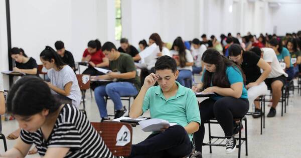 Diario HOY | Becas del Gobierno: más de 13.000 postulantes están habilitados para rendir el examen