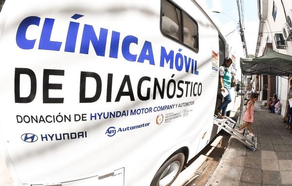 Ñemby fortalece atención con clínica móvil • PARAGUAY TV HD