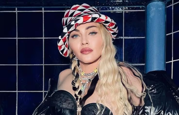Madonna responde a la demanda que ha recibido por salir dos horas tarde al escenario