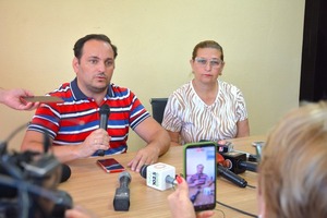 Seccional Colorada 165 de Encarnación presenta Programa de MEDIAS BECAS para formación académica.