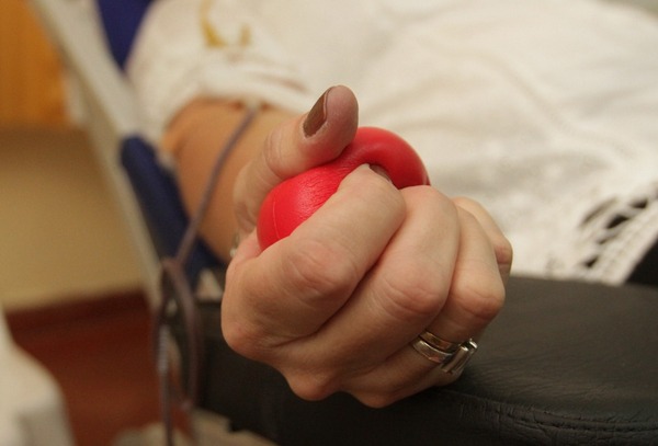 Reportan falta de más donantes voluntarios de sangre en el país - Megacadena - Diario Digital