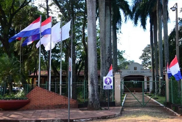 Gobierno transfirió G. 252.086 millones a municipios y Gobernación de Alto Paraná