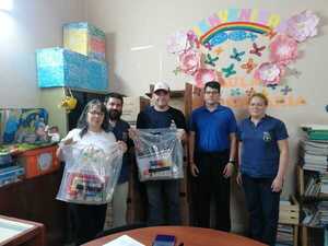 Educación sin barreras: Aulas hospitalarias del Centro de Prevención y Tratamiento de Adicciones reciben kits escolares - .::Agencia IP::.