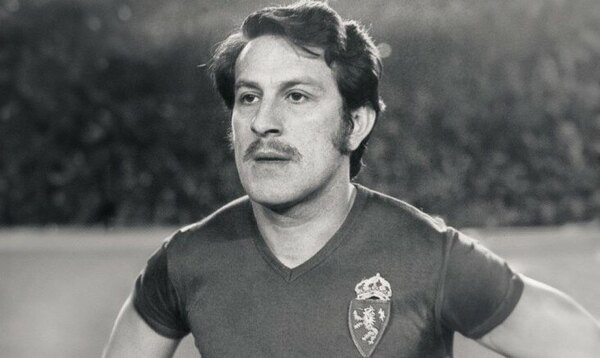 Versus / Zaragoza rinde homenaje y despide a uno de los míticos "Zaraguayos"