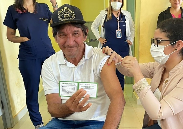 Vacunación masiva contra el covid llega a Itakyry - ADN Digital