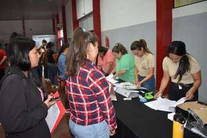 Un total de 13.030 habilitados rendirán examen para acceder a becas - Nacionales - ABC Color