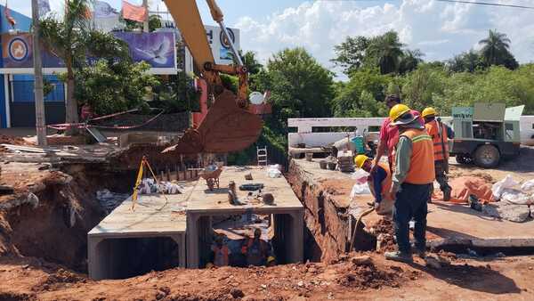 Lambaré. Cierran avenida Luis M Argaña, por reparación de puente » San Lorenzo PY