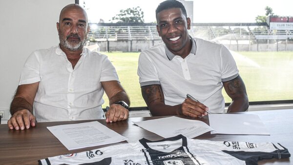 Orlando Berrío es presentado en Tacuary
