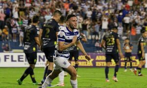 El Gallo Norteño se impuso por 2 a 1 a Trinidense en el estadio Río Parapiti