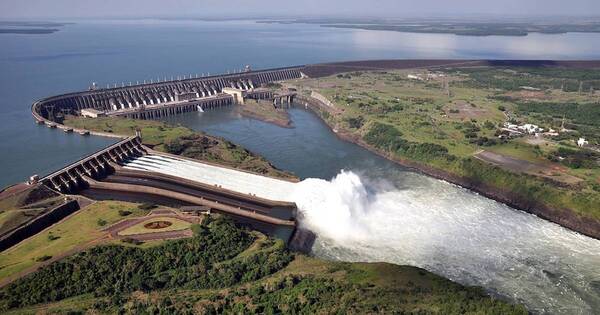 La Nación / Según Folha de São Paulo, Brasil amenaza romper acuerdo sobre compra de energía