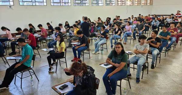 La Nación / Unos 13.000 estudiantes accedieron a exámenes