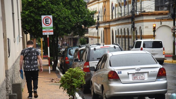 Nenecho promete resolver caso de Parxin antes de que termine febrero