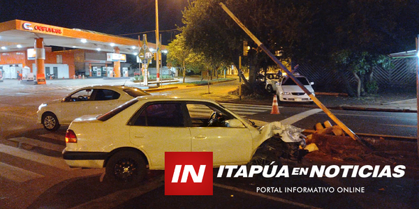 CONDUCTOR ALCOHOLIZADO DERRIBÓ UN SEMÁFORO SOBRE LA RUTA PY01 EN ENCARNACIÓN - Itapúa Noticias