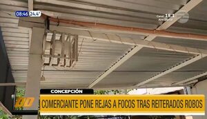 Comerciante enrejó focos tras reiterados robos | Telefuturo