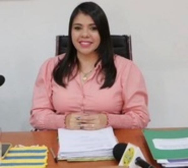 Concejala luqueña planteará declarar "no gratas" a dos árbitros - Paraguay.com