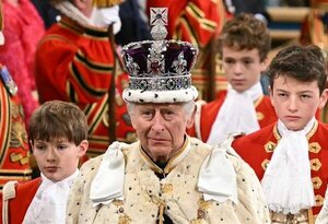 Carlos III ingresa en un hospital londinense para su operación de próstata
