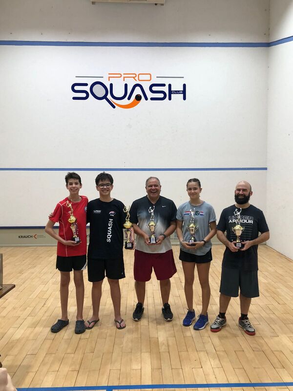 El squash completó su torneo de Verano y tiene nueva directiva - La Tribuna