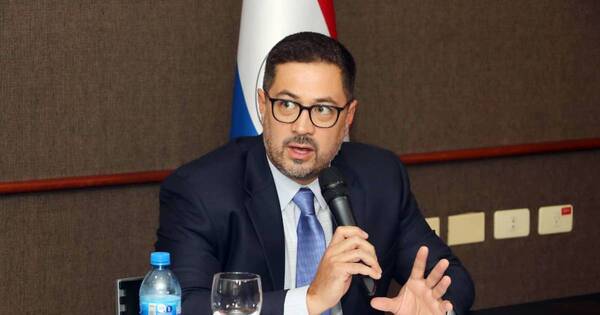 La Nación / Pedro Ovelar asumió la defensa de Alliana y Latorre