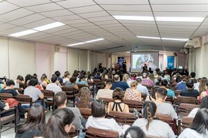 Foro de Investigadores de la UNIBE: Innovación científica y compromiso académico - trece