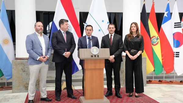 Canciller dice que amenaza de Lula "no es oficial" y que protegerán intereses de Paraguay ante UE