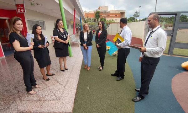 Realizan recorrido por las instalaciones del Espacio de Desarrollo Infantil del Palacio de Justicia de CDE