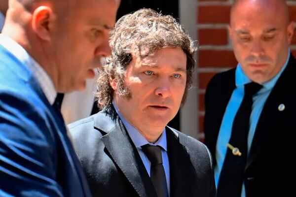 Canciller argentina confirma la salida del ministro de Infraestructura, Guillermo Ferraro - Mundo - ABC Color