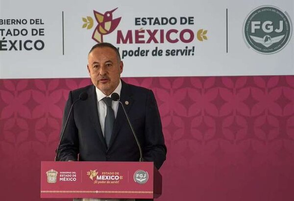 Atentan contra fiscal del Estado de México, pero sale ileso