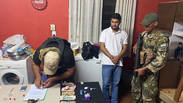 PJC: Senad captura a dos personas con drogas, una en la calle y a otra en la cárcel
