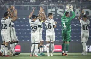 Versus / Una gran novedad en la lista de convocados de Olimpia para medir a Nacional
