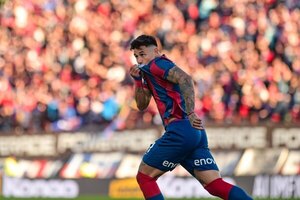 Versus / ¿Paranaense hizo un oferta irrechazable por Adam Bareiro?