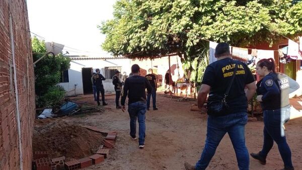 Séxtuple homicidio: Infructuoso allanamiento en busca de evidencias en Pedro Juan Caballero