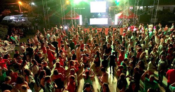 La Nación / El Retrovisor llega a Samber con lo mejor de su música