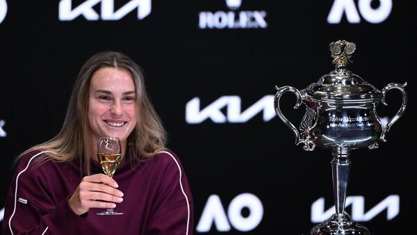 Sabalenka repite corona en Melbourne sin ceder un set