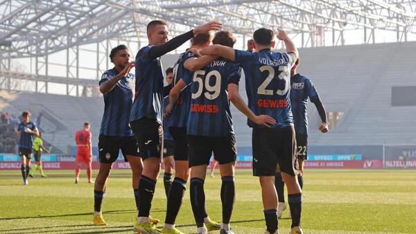 Atalanta aprieta por la 'Champions'