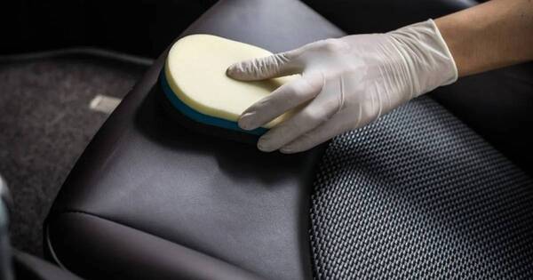La Nación / Así se puede utilizar vinagre y bicarbonato para limpiar el tapizado del auto