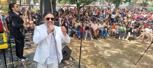Al son de la danza y la música paraguaya se realizó la segunda jornada de la feria Mangoré - Música - ABC Color