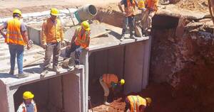 Diario HOY | Arroyo Lambaré: prosiguen los trabajos sobre el puente