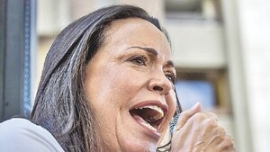 Supremo venezolano ratifica inhabilitación de Machado