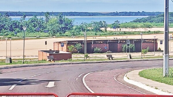 Costanera de Saltos del Guairá: De polo turístico a ser un fiasco